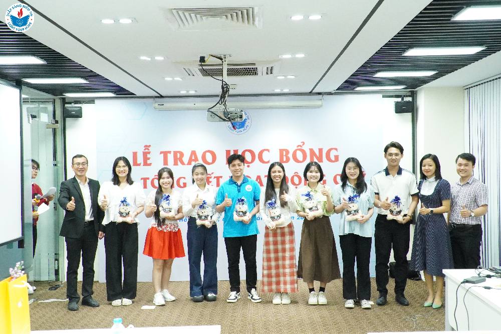 CỘNG ĐỒNG TSNT HỒ CHÍ MINH - LỄ TRAO HỌC BỔNG VÀ TỔNG KẾT HOẠT ĐỘNG QUỸ NĂM 2024 | MỘT THƯỚC PHIM QUAY CHẬM CHẠM ĐẾN TỪNG TRÁI TIM